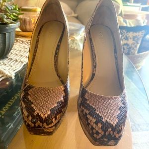 Nine West snake skin heels
